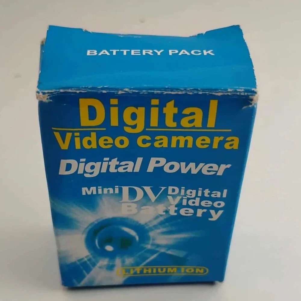 Kodak EasyShare DX7590 5.0MP Digital Camera – 10x Optical Zoom – Tested w/ Case